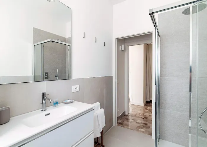 Apartment Ria By Quokka 360 - In The Centre Of Como