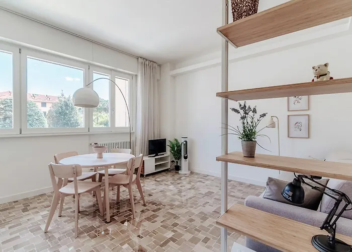 Apartment Ria By Quokka 360 - In The Centre Of Como
